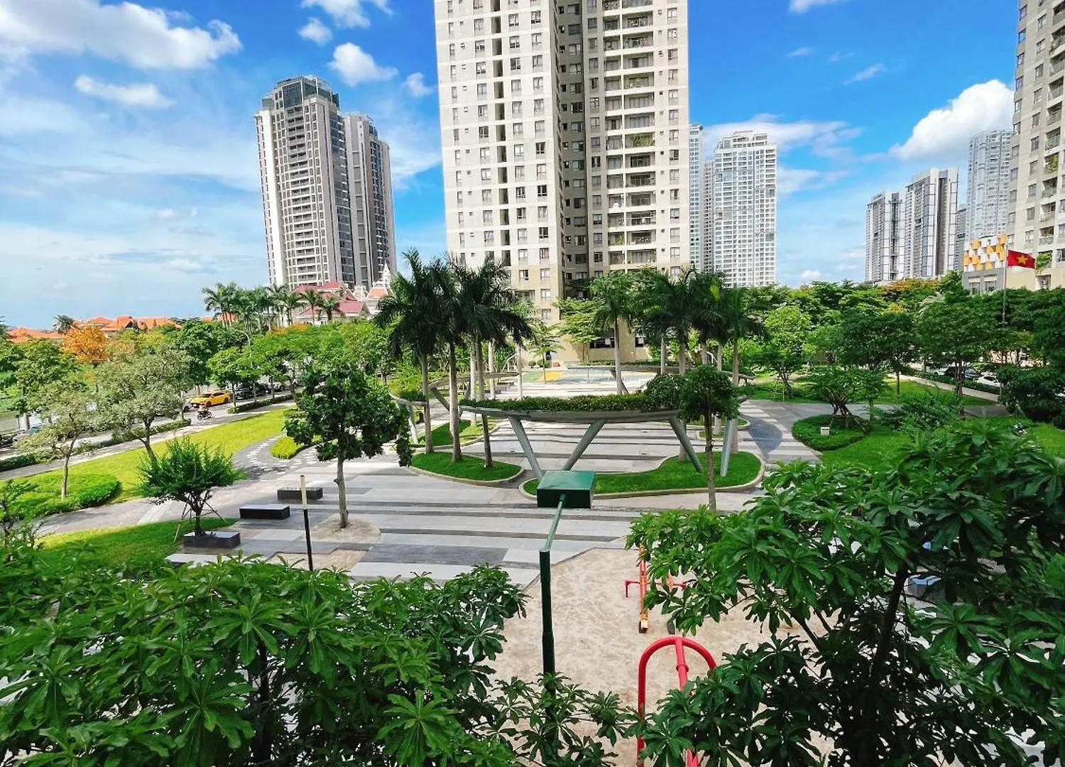 Masteri Thao Dien - 2 Bedroom Sunset View With Pool Gym Bbq - District 2 Ho Chi Minh City