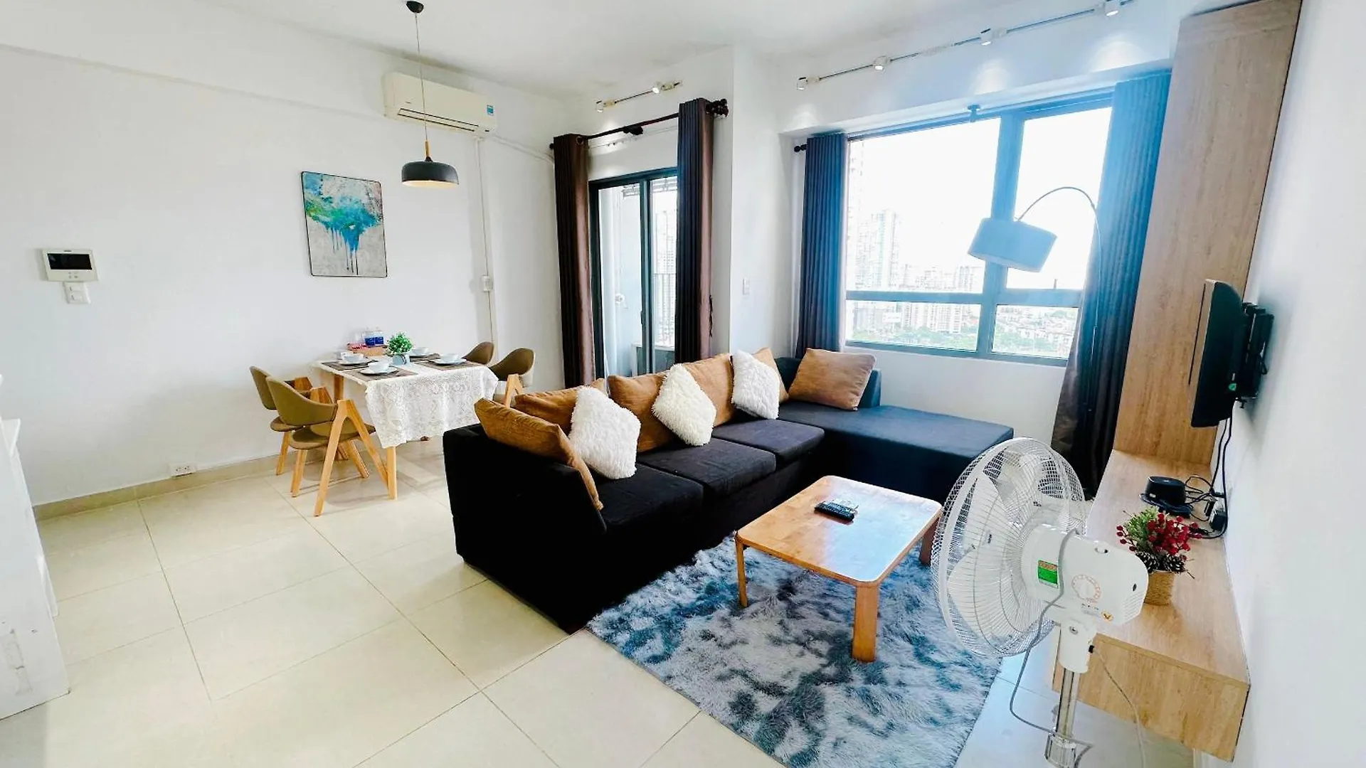 Apartment Masteri Thao Dien - 2 Bedroom Sunset View With Pool Gym Bbq - District 2 Ho Chi Minh City