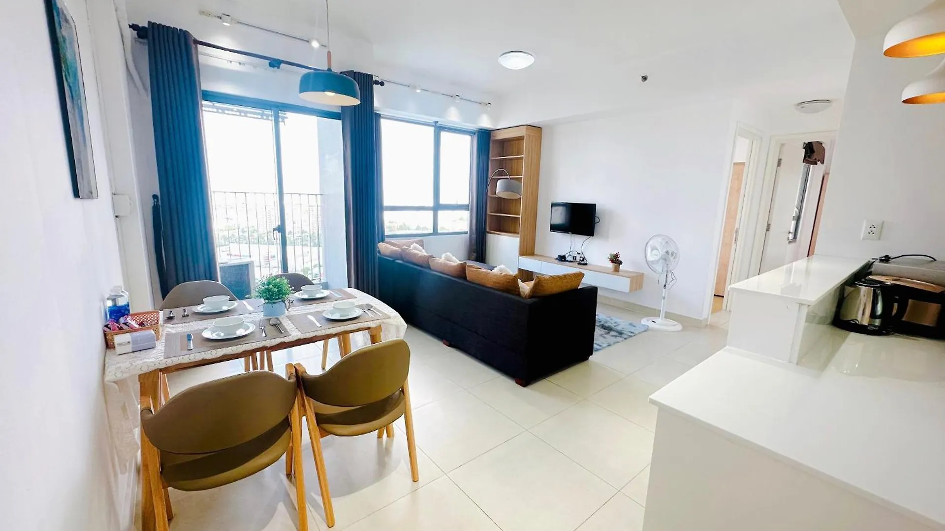 Masteri Thao Dien - 2 Bedroom Sunset View With Pool Gym Bbq - District 2 Ho Chi Minh City Apartment