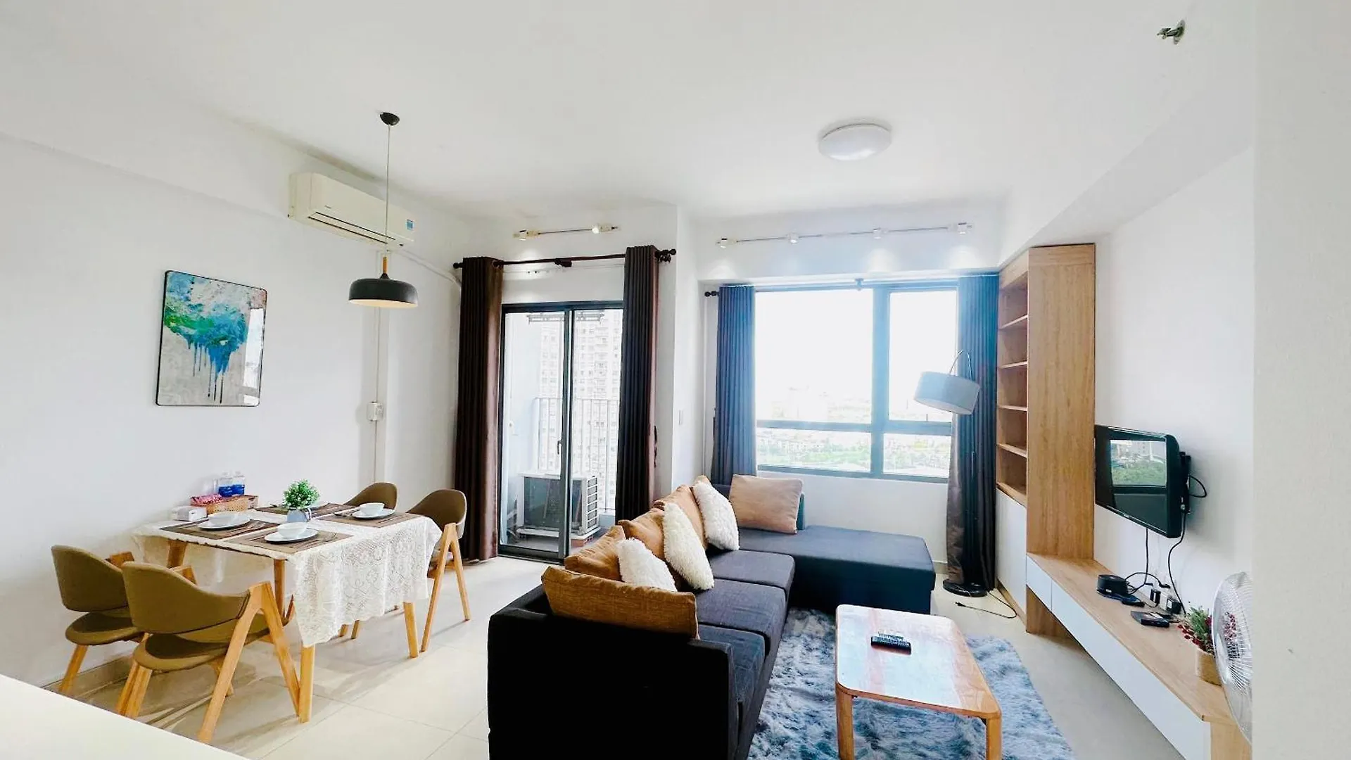 Apartment Masteri Thao Dien - 2 Bedroom Sunset View With Pool Gym Bbq - District 2 Ho Chi Minh City